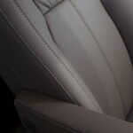 Land Rover Discovery 4 2013 Interior 5 150x150