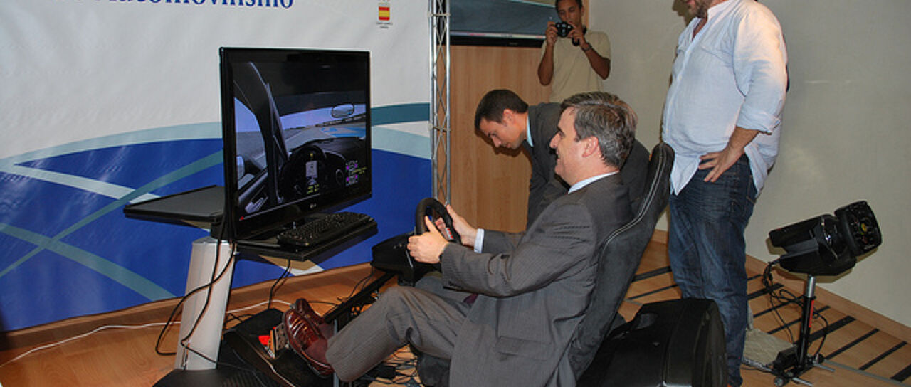 Todas las noticias de coches en un solo portal: Pruebas, fotos, vídeos, informes...