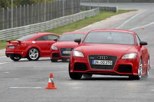 Audi_Real_Madrid_06 Ejercicios de conducción en el Jarama