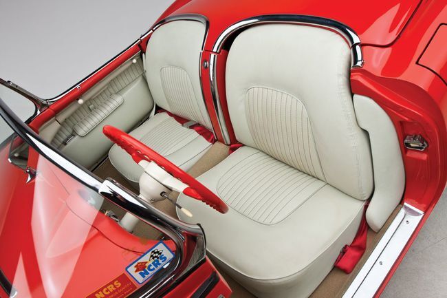 Chevrolet Corvette Roadster 1955 18 650x433