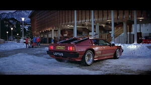 Lotus Esprit Turbo For Your Eyes Only 01 300x169