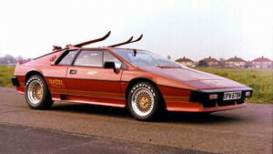 Lotus Esprit Turbo For Your Eyes Only 02 300x169
