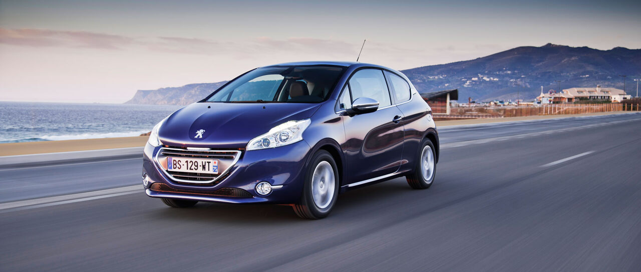 Todas las noticias de coches en un solo portal: Pruebas, fotos, vídeos, informes...