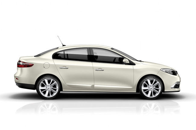 Renault_Fluence_6