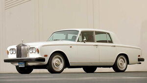 Rolls Royce Silver Shadow II Licence To Kill 02 300x169