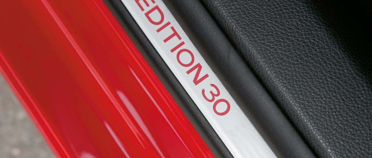 Todas las noticias de coches en un solo portal: Pruebas, fotos, vídeos, informes...