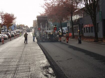 Lo último: asfalto de plástico reciclado