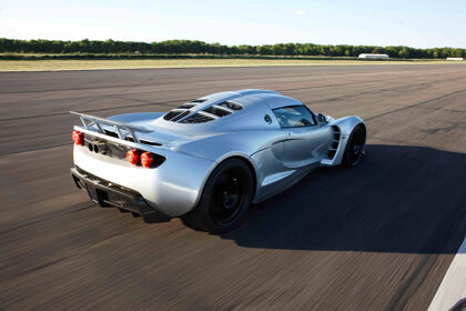 Hennessey Venom GT: De 0 a 300 km/h en 13,63 segundos