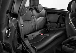MINI Clubman Bond Street 15 300x212