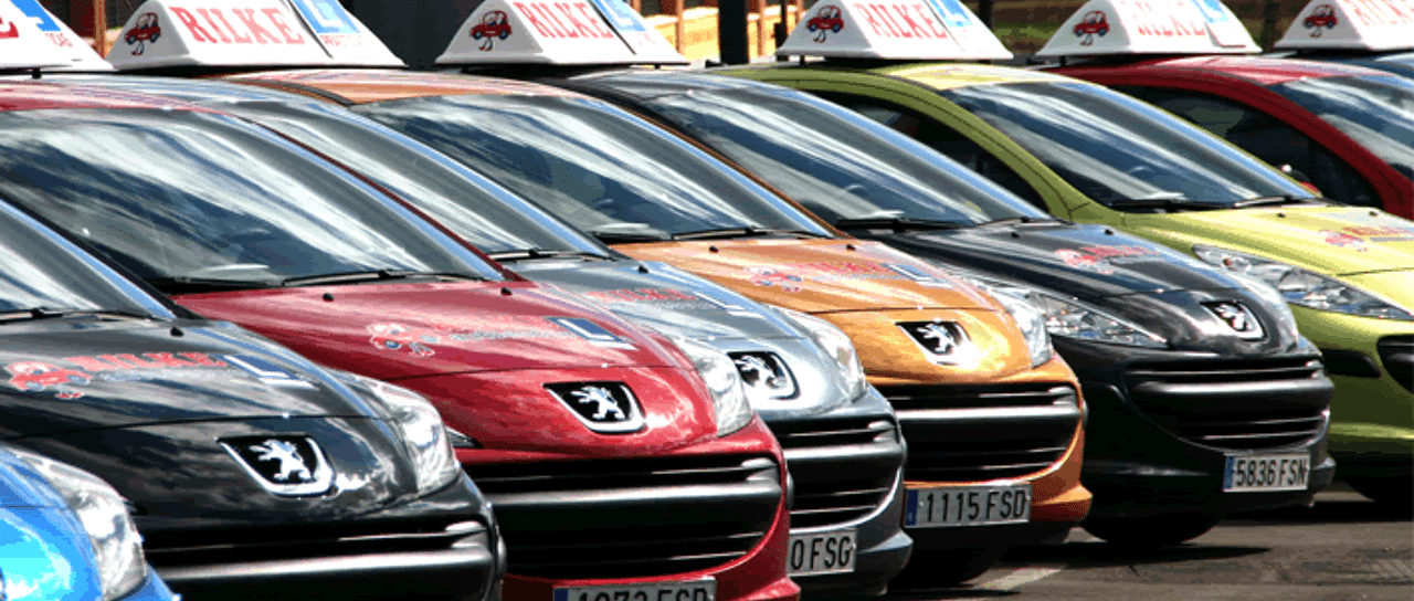 Todas las noticias de coches en un solo portal: Pruebas, fotos, vídeos, informes...