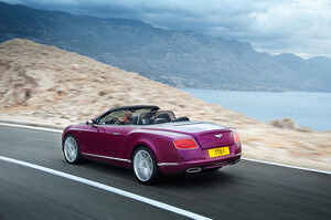 Bentley Continental Gt Speed Convertible 05 300x199