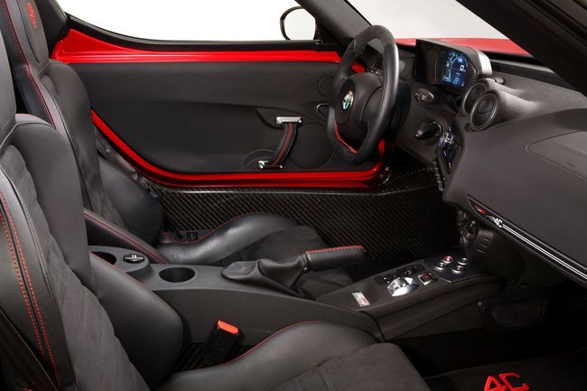 Alfa Romeo 4C interior 2