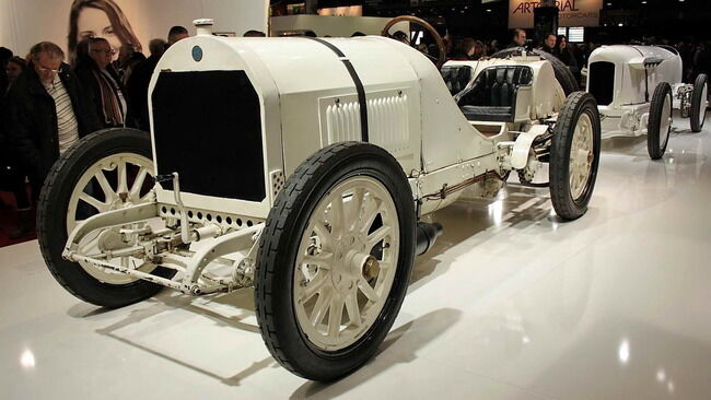 RéTromobile 2013 03 650x366