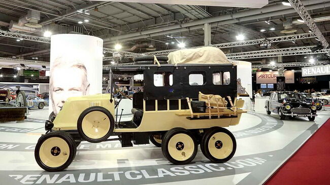 RéTromobile 2013 10 650x366