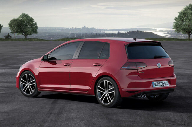Volkswagen Golf Gtd 2013 02 650x430