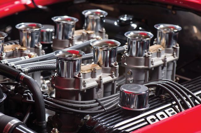 1966 Shelby 427 Cobra Motor Y Carburdores 650x433