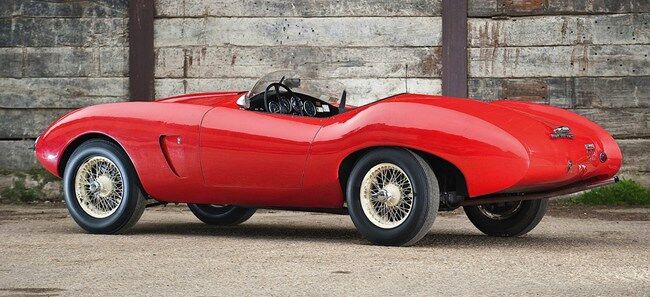 Aston Martin Bertone 1 650x297