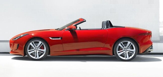 Jaguar F Type V8 S 650x307