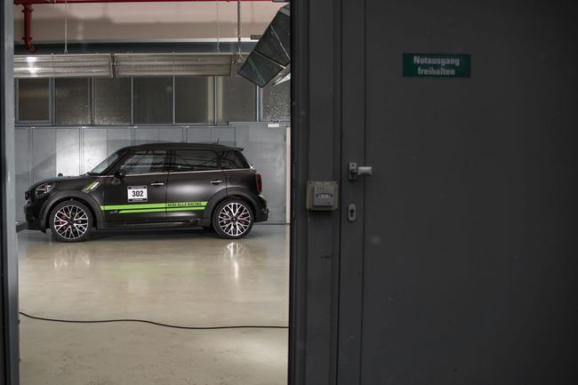 MINI John Cooper Works Countryman ALL4 Dakar 2013 05 MINI John Cooper Works Countryman ALL4 Dakar 2013 05 650x433