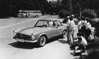 Felicidades, Pagoda: 50 años del Mercedes 230 SL