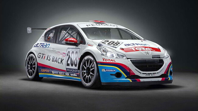 Peugeot 208 GTi Racing Experience 01 650x366