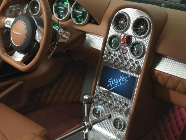 Spyker B6 Venator Concept Interior 4 650x488