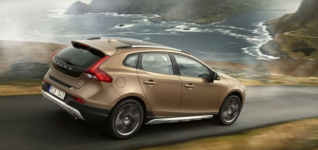 Volvo V40 Cross Country Volvo V40 Cross Country 650x307