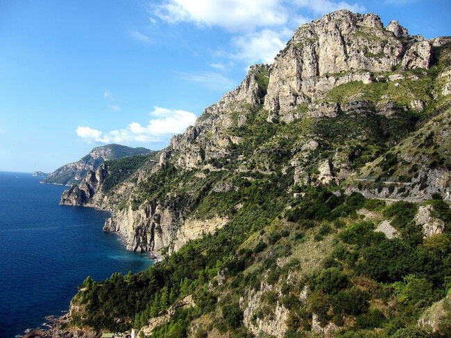 19 amalfi-coast-italy-road-to-sorrento1 19 Amalfi Coast Italy Road To Sorrento1 650x488