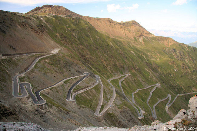 8 stelvio-pass-eastern-alps-italy 8 Stelvio Pass Eastern Alps Italy 650x434