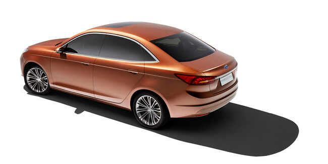 Ford Escort Concept 2013 2 650x326