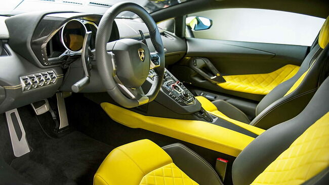 Lamborghini Aventador LP720 4 50 Anniversario 08 650x366