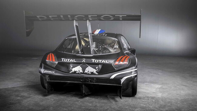 Peugeot 208 T16 Pikes Peak 03 650x366
