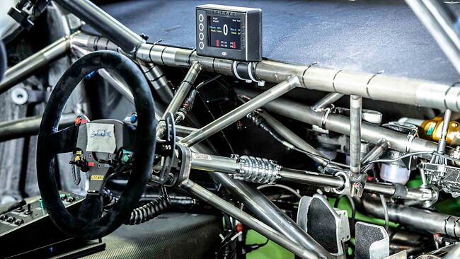 Peugeot 208 T16 Pikes Peak 26 650x366