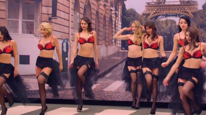 Así se anuncia el nuevo Renault Clio en Inglaterra