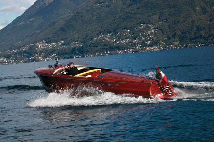 A subasta el Cadillac italiano que surca las aguas