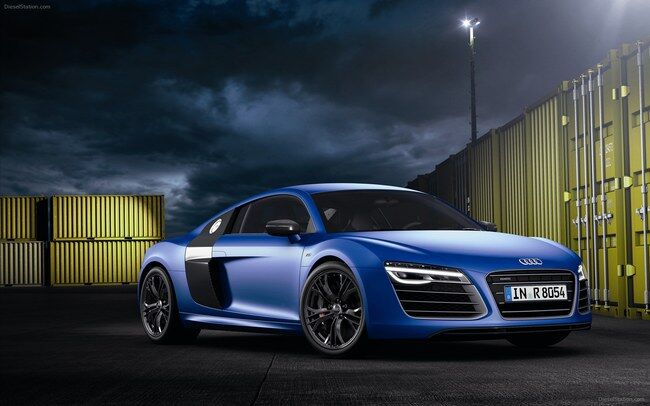 Audi R8 V10 Plus 2013 650x406