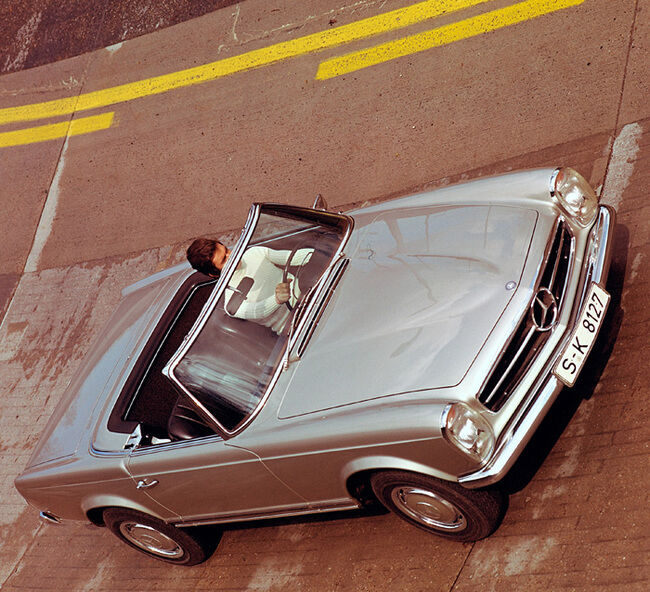 Mercedes Pagoda 230 SL 5 650x592
