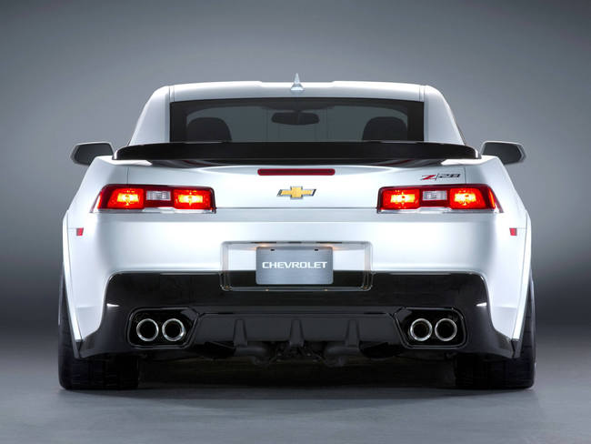 Chevrolet Camaro 2013 13 650x488