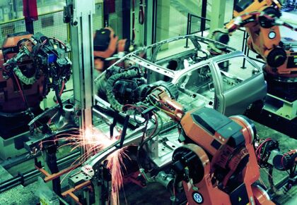 La industria automovilística arranca 2013 con buen pie