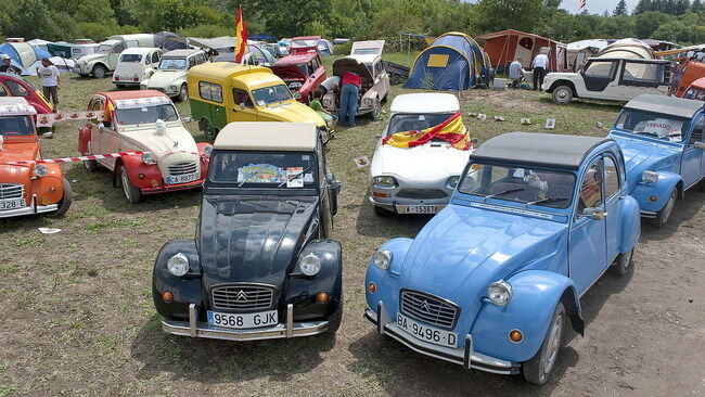 20_Encuentro_Internacional_Amigos_2CV_03