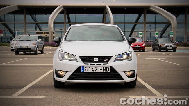 SEAT_Ibiza_SC_Cupra_04