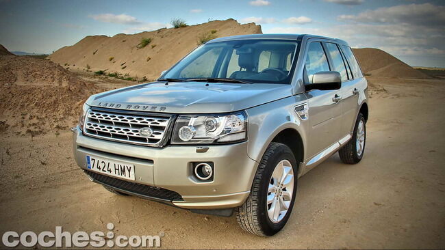 Land_Rover_Freelander_2.2_SD4_HSE_04