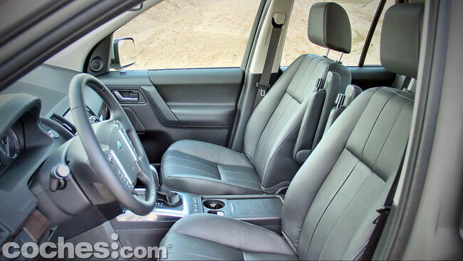 Land_Rover_Freelander_2.2_SD4_HSE_18