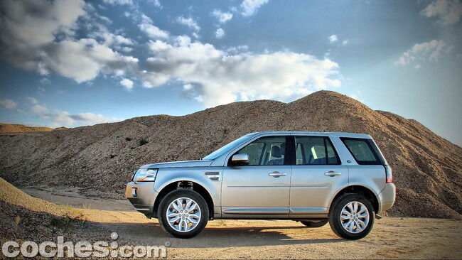 Land_Rover_Freelander_2.2_SD4_HSE_24