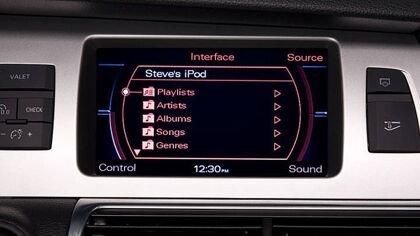 Apple patenta su sistema táctil para el salpicadero del coche