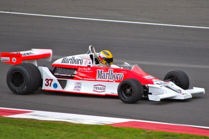 Hazte con el McLaren de James Hunt (o al menos con una parte)