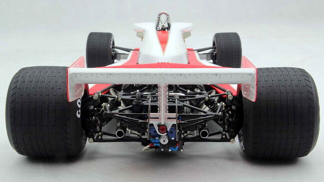 RUSH_Duelo_McLaren_Ferrari_32