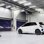 Toyota Yaris Hybrid R 2013 09 150x150