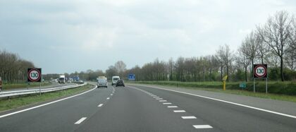 Los nuevos límites de velocidad de 130 y 20 km/h llegarán en primavera