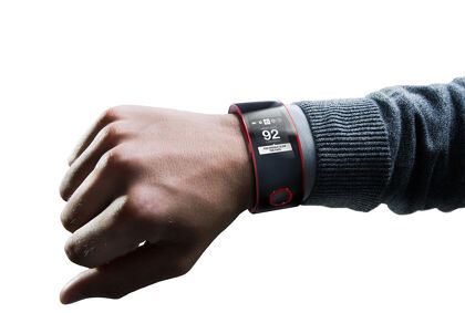 Nismo Smart Watch Concept: un reloj que te conecta con el coche